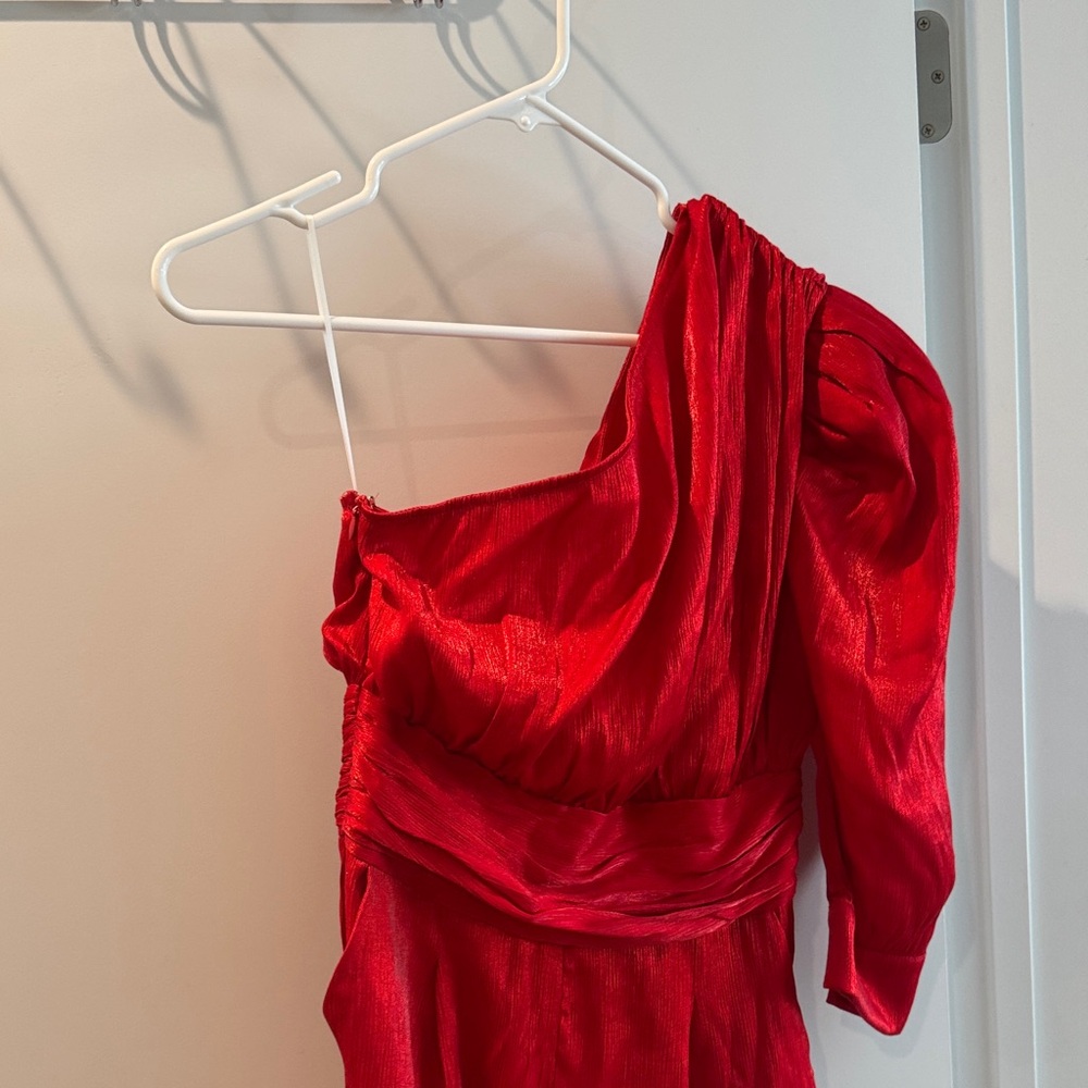 Elegant Red One-Shoulder Mistletoe Jumpsuit